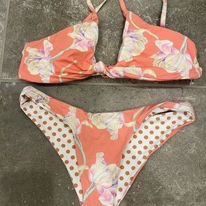 Flower and reversible bottoms bikini